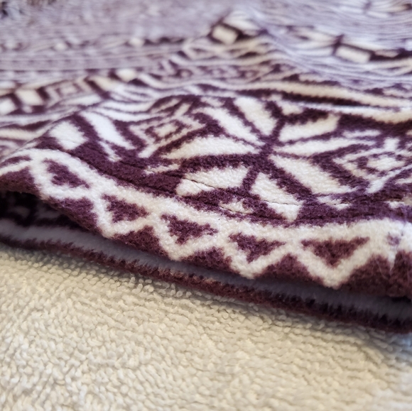 Lands End Quarter Zip Pullover - Picture 6 of 7